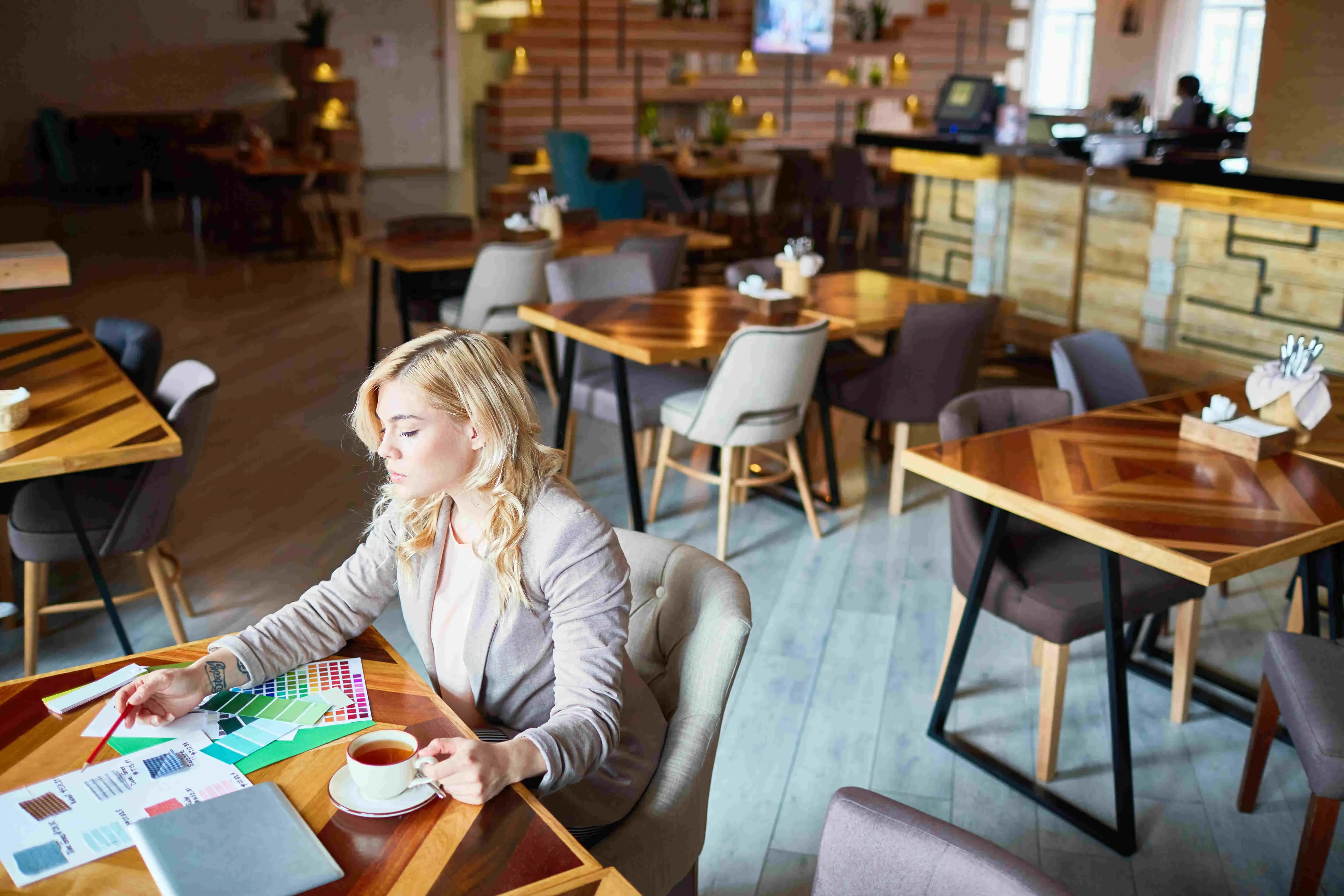A barista at work in a coffee shop